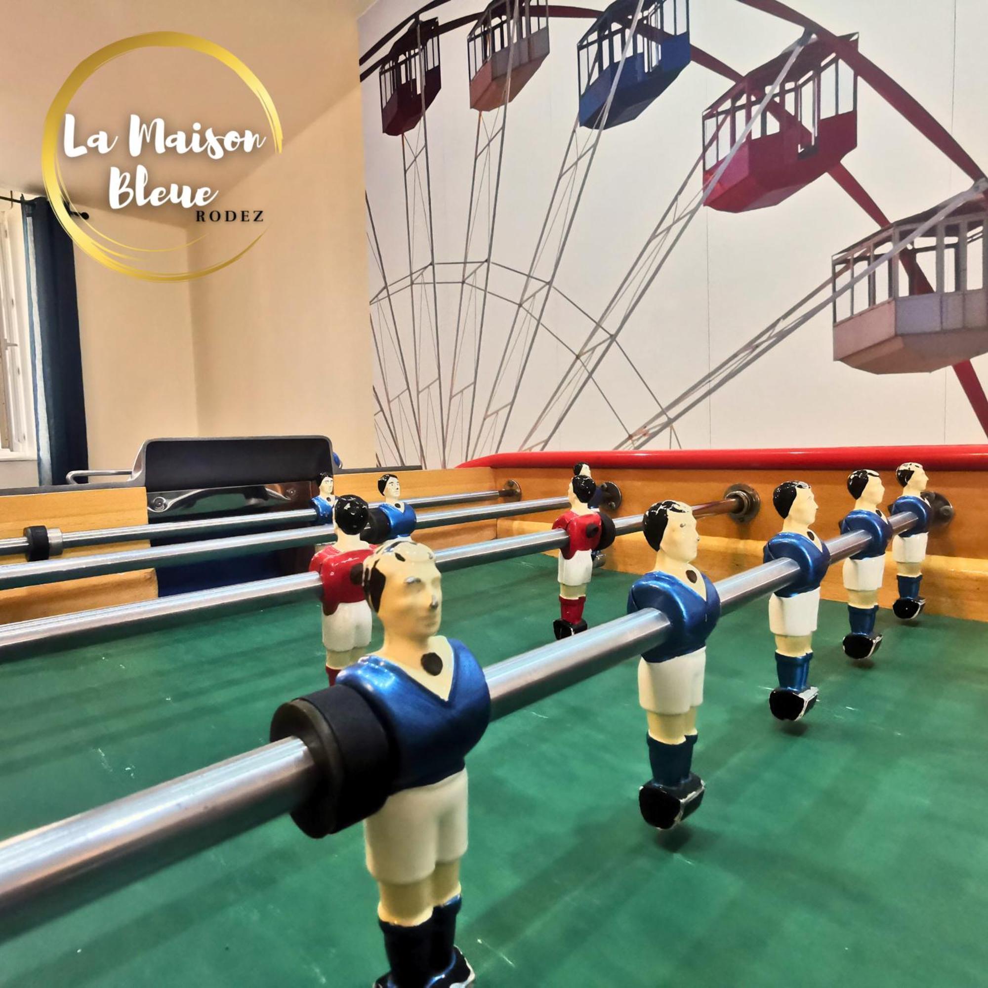 La Maison Bleue, Apartment